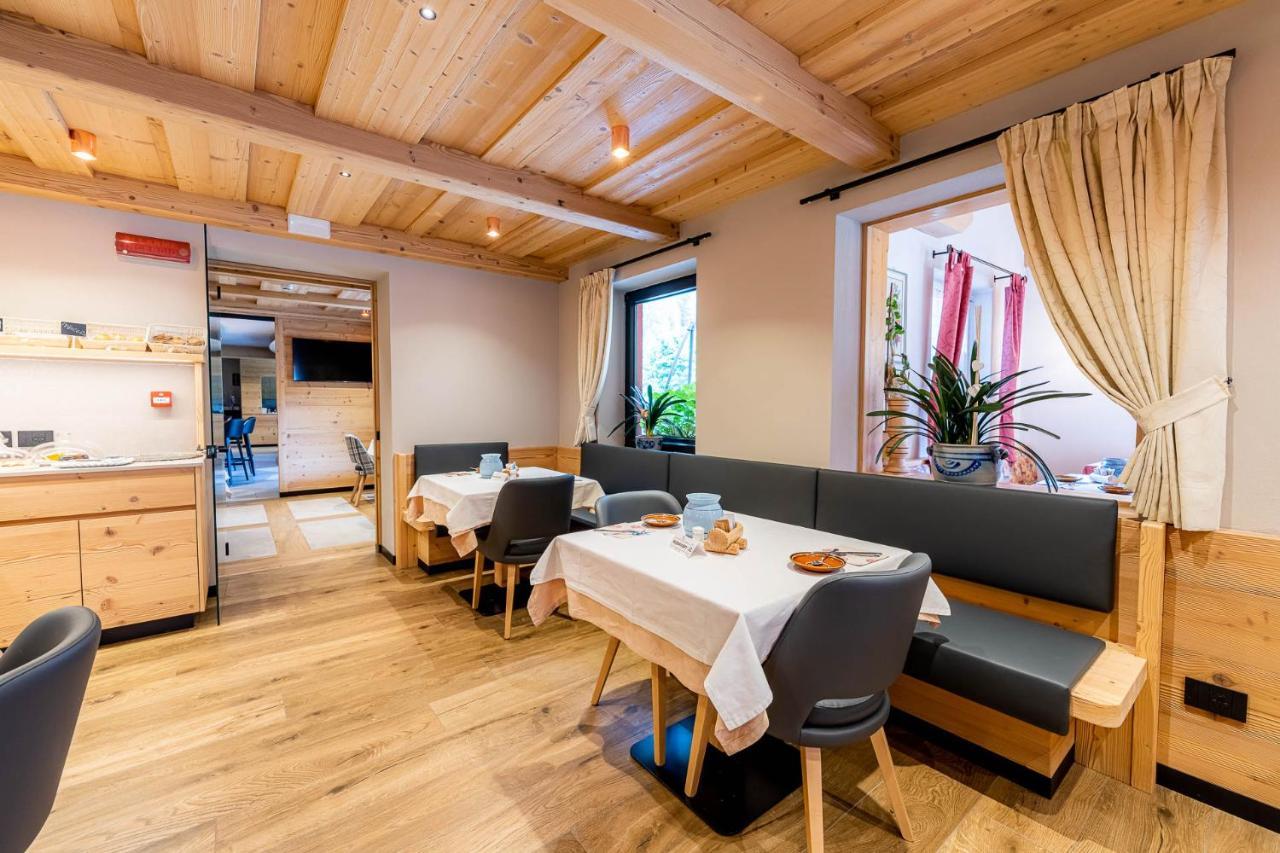 Garni Letizia Bed and Breakfast Campitello di Fassa Buitenkant foto