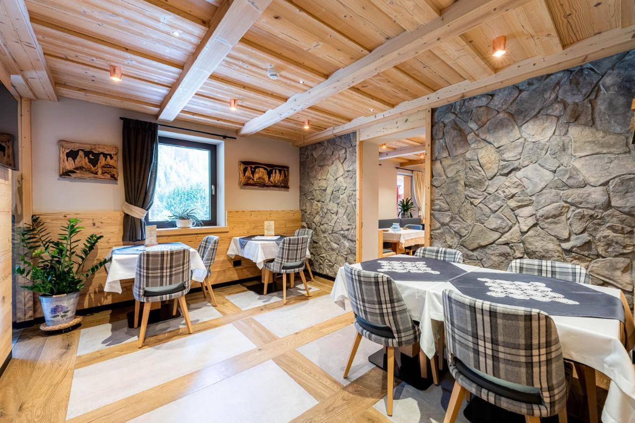 Garni Letizia Bed and Breakfast Campitello di Fassa Buitenkant foto